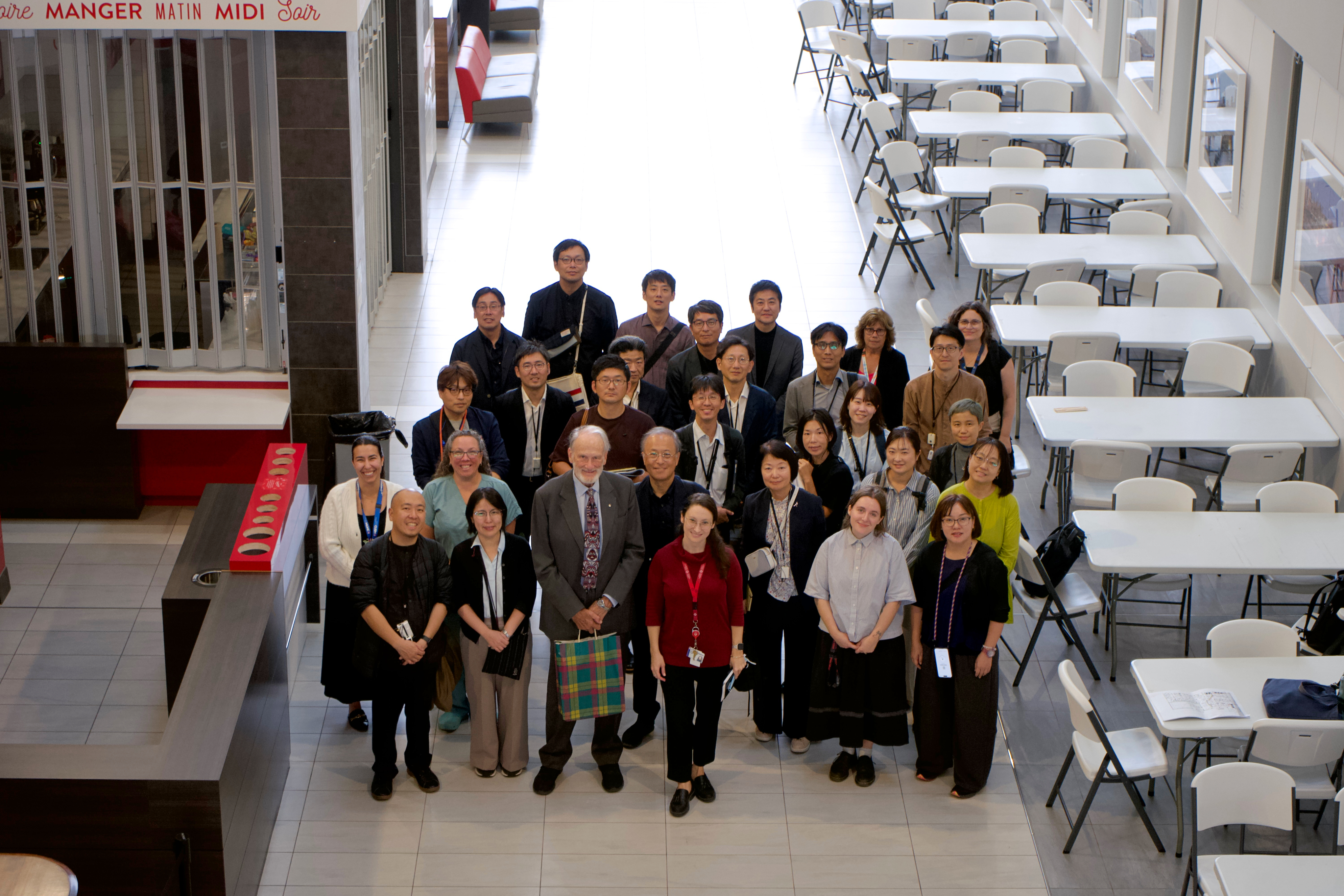 Group photo of Japanese delegation