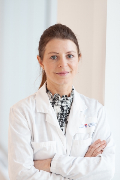 Dr. Julia Burnier
