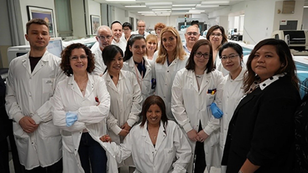 Inauguration of the OPTILAB-MUHC laboratory : a milestone for medical research 