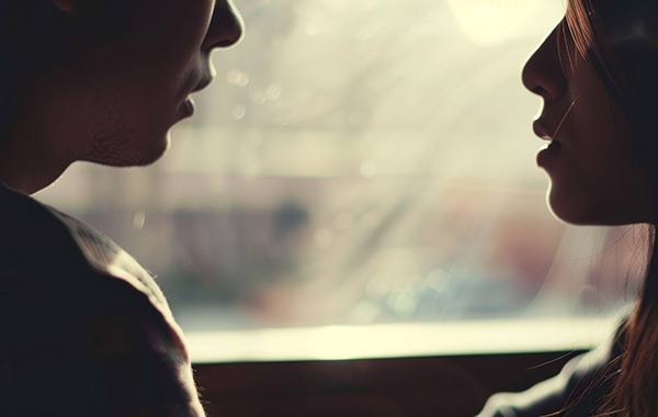 Conflict resolution in a couple can be difficult; it is important to stay calm
