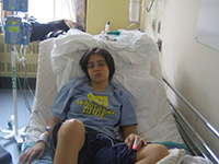 Pain crises associated with sickle cell disease may sometimes require hospitalization. In 2008, Joanna had to spend a few days at the Montreal Children’s Hospital.