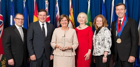 Left to right: Ray Racette, President and CEO, CCHL; Alex Adani, Director Strategy and Business Development, Baxter Corporation; Patricia O'Connor, Director of Nursing and Chief Nursing Officer, MUHC; Maureen O'Neil, President, CFHI; Sherri Keller, Senior Manager, Clinical Services, Baxter Corporation; Brian Schmidt, Chair, CCHL Board of Directors 