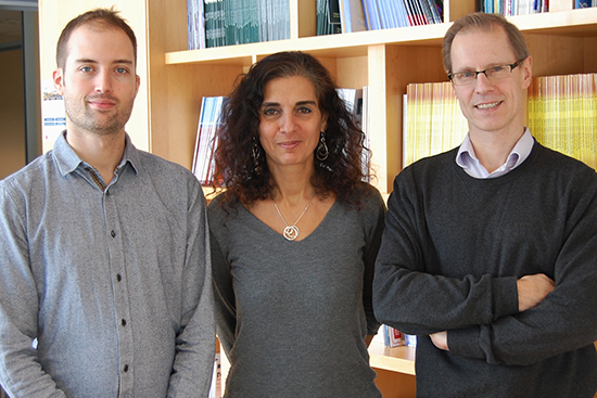 Simon Papillon-Cavanagh, McGill PhD candidate, Dre Nada Jabado et Jacek Majewski, PhD